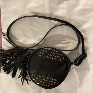 Steve Madden purse bag round